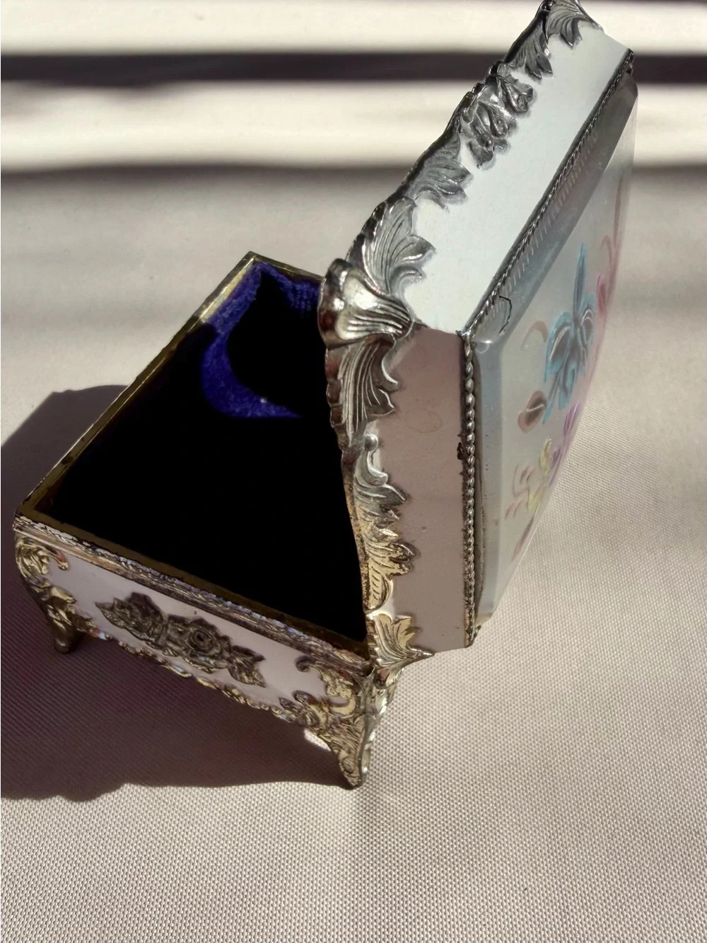 Royal Princess Handpainted Metal Musical Trinket or Jewelry Box